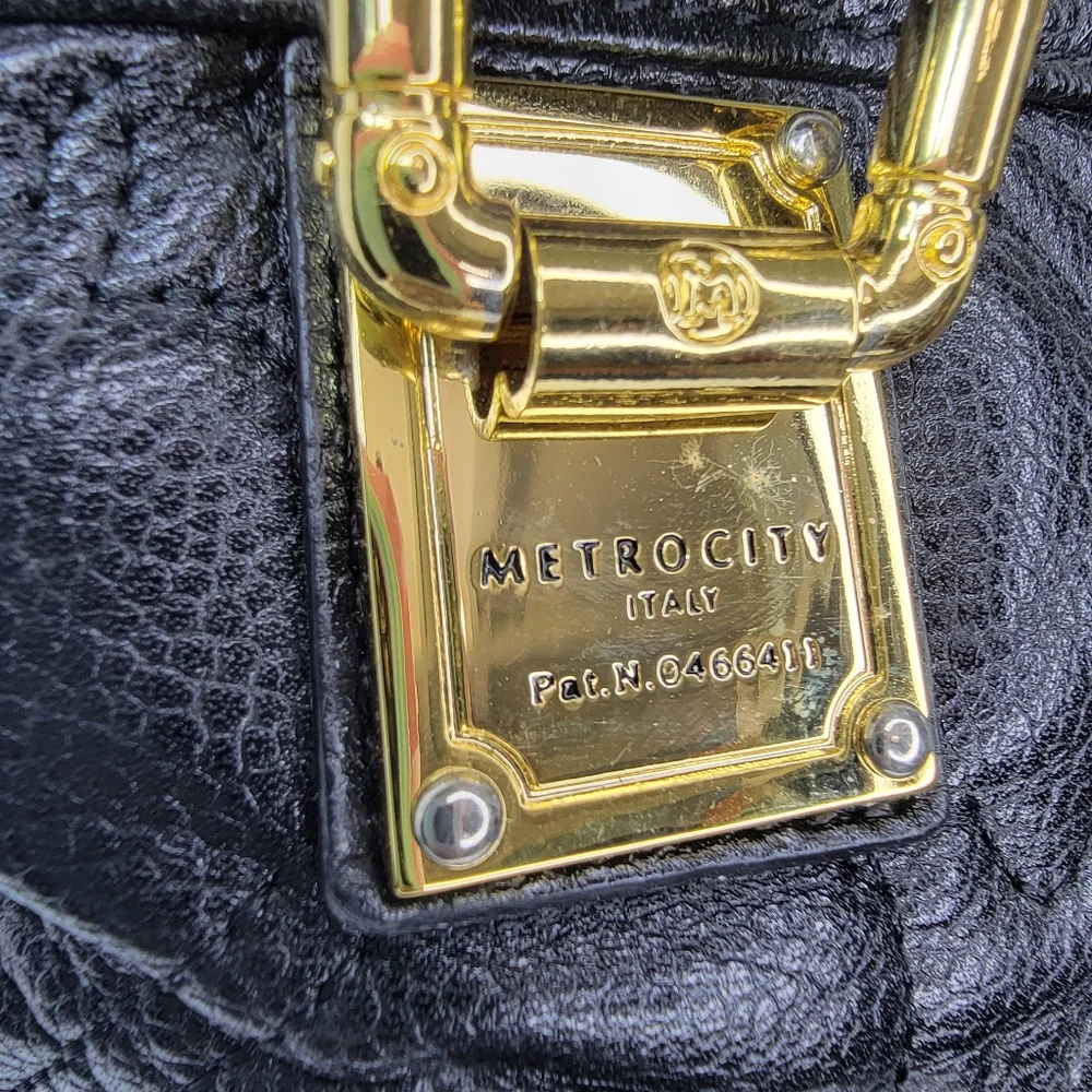 Metrocity Luxury Brand Black Quilted Tote‎ Bag with Gold Accents